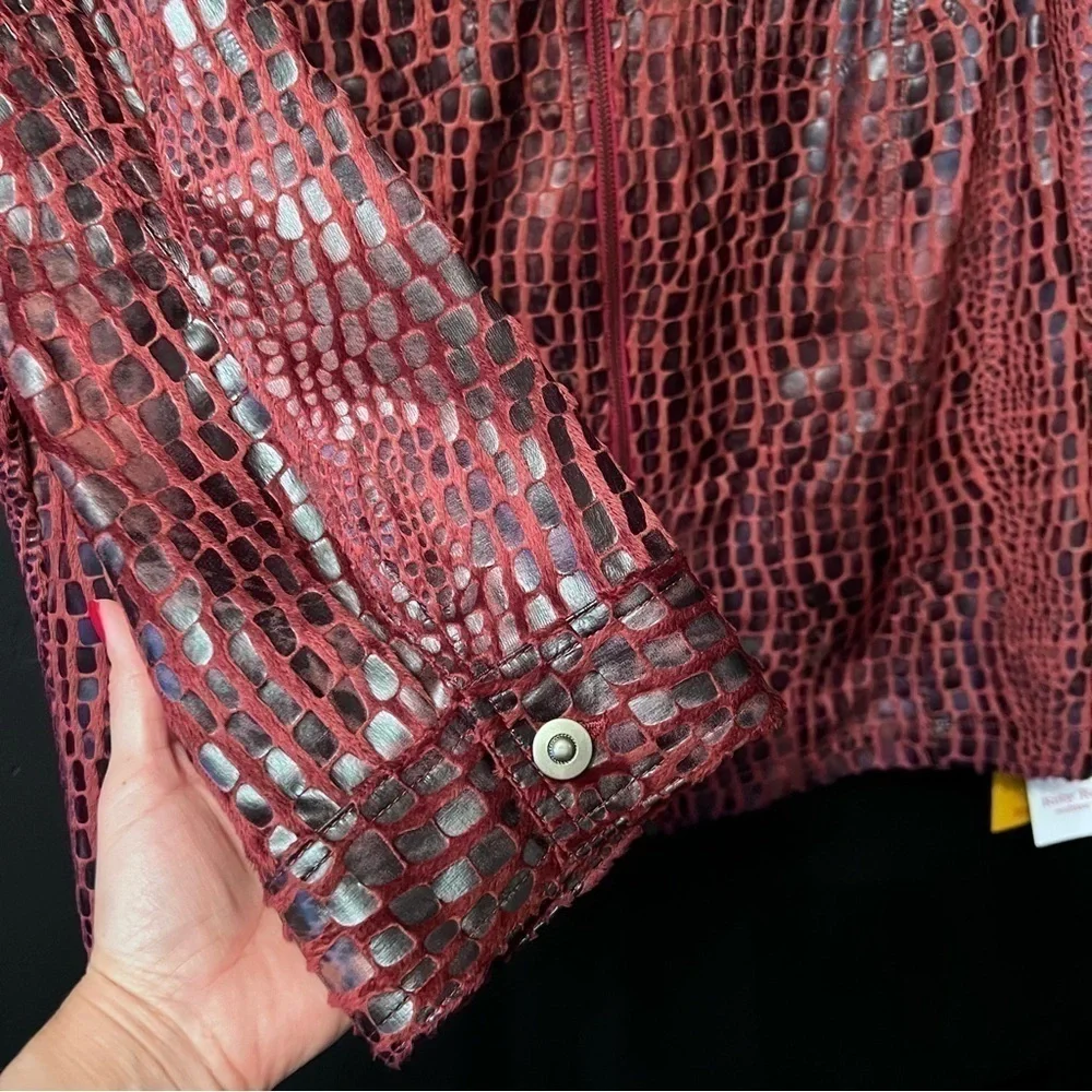 NWT Ruby Rd Woman Sz 20 W Full Zip Maroon Black Gator Jacket 3/4 Sleeve Collared